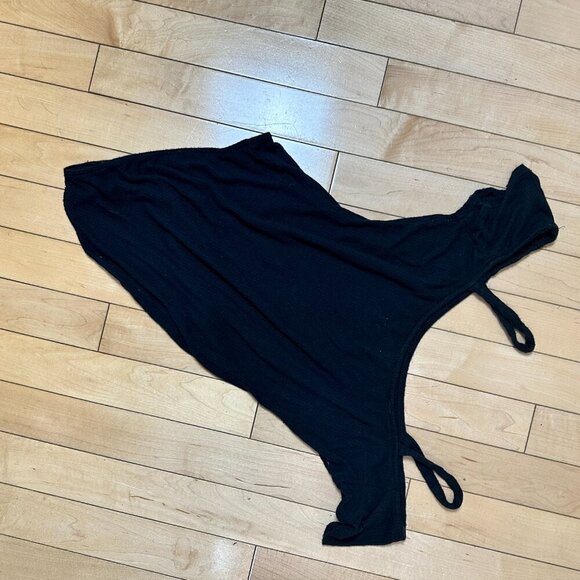 URBAN OUTFITTERS Out From Under Ribbed Off Shoulder Body Suit Black Size Small - Picture 6 of 7